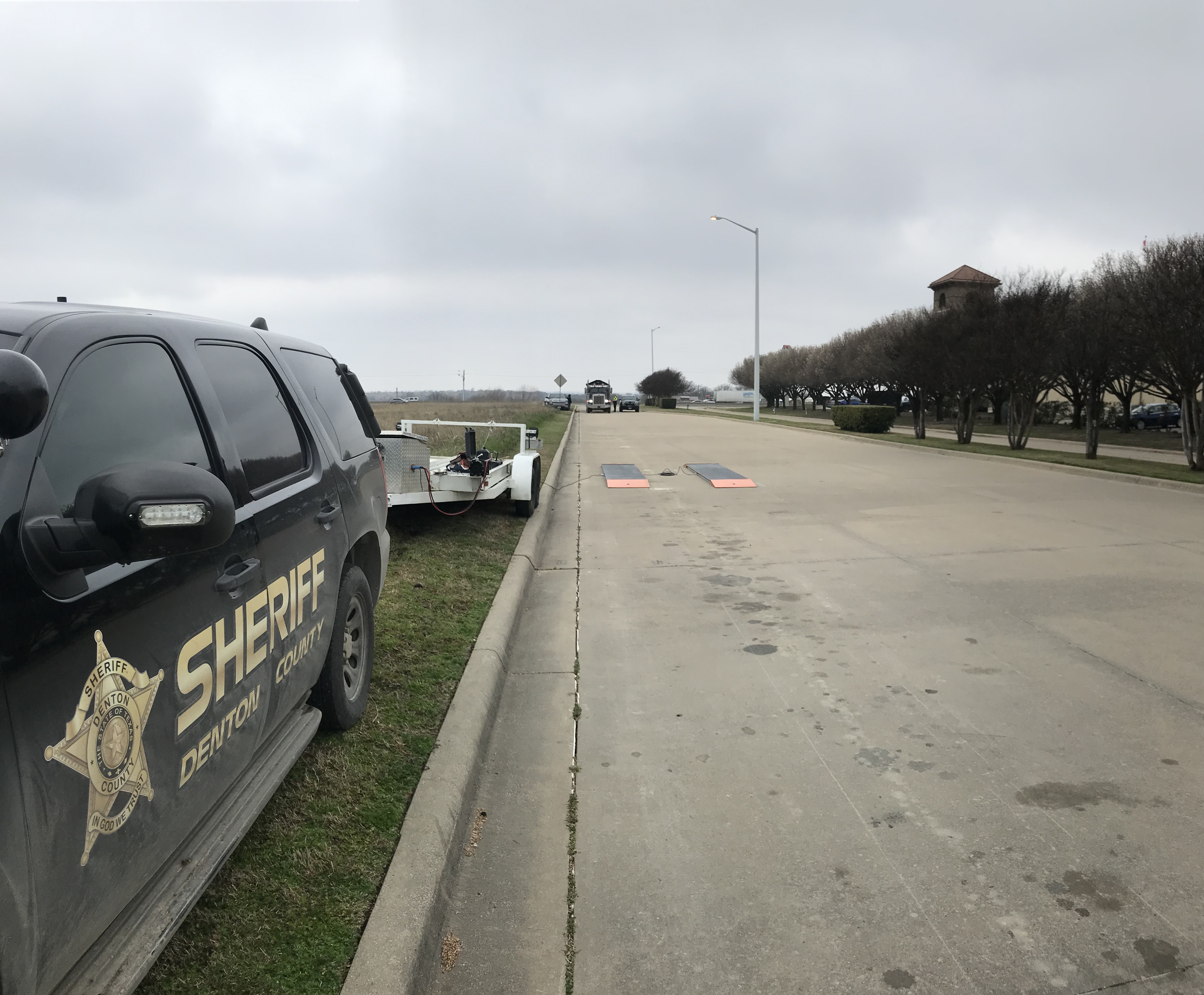 Incoming heavy-duty vehicle to weigh station.